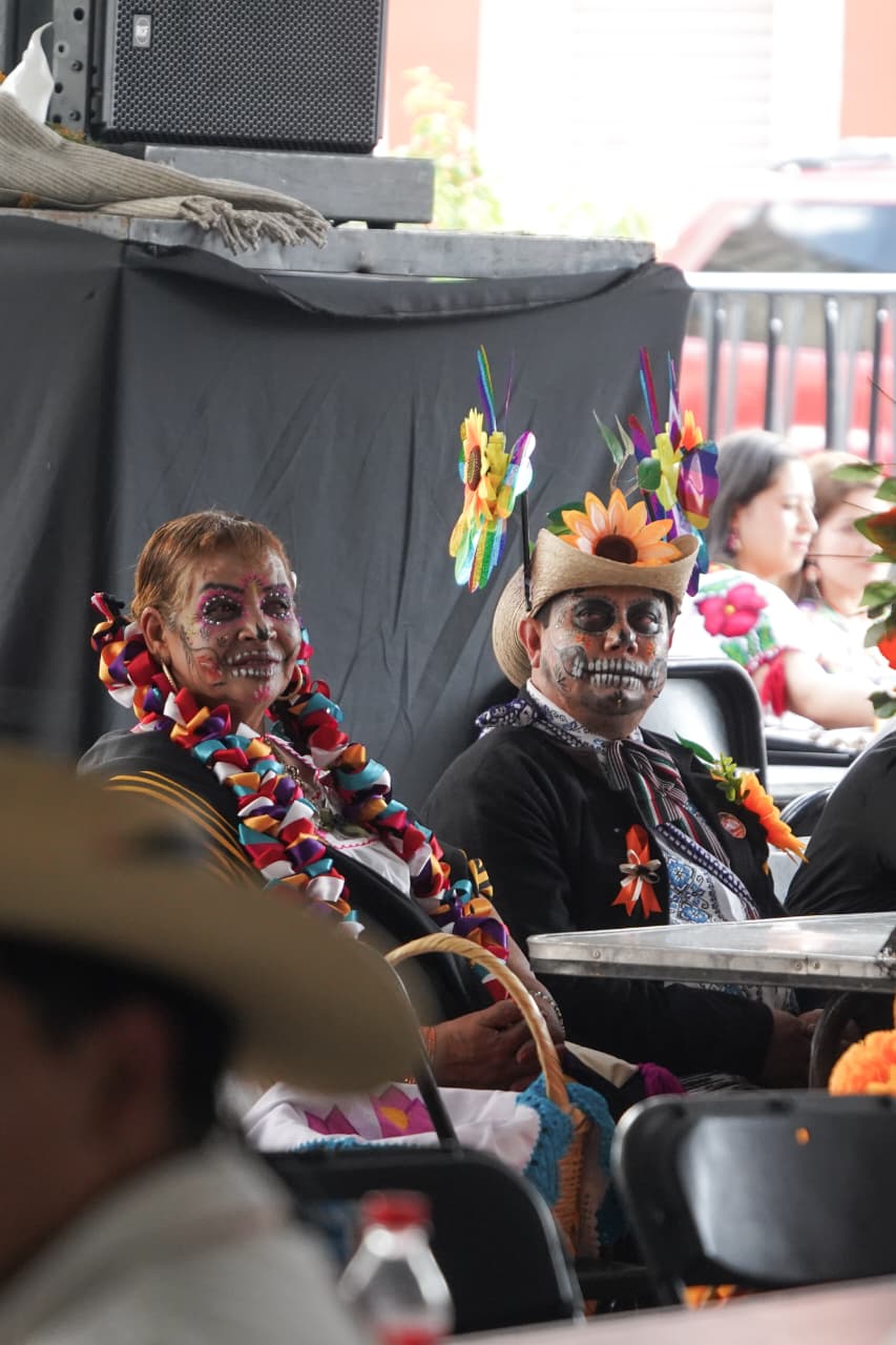 Michoacán reconoce a quienes mantienen vivos sus oficios artesanales