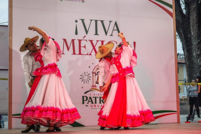 ​Reconocen a talento joven en las jornadas culturales de Uruapan