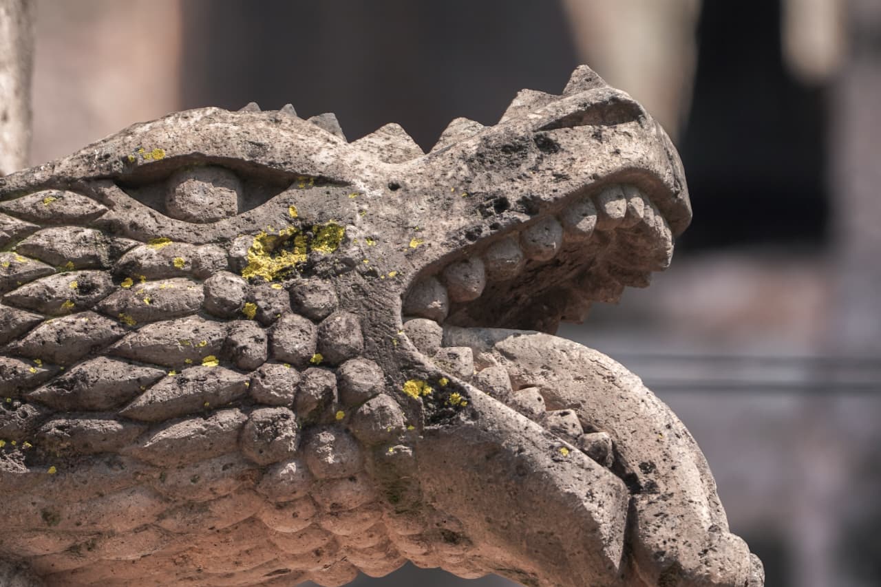 ¿Dragones o caimanes? Las gárgolas que vigilan Morelia desde las alturas