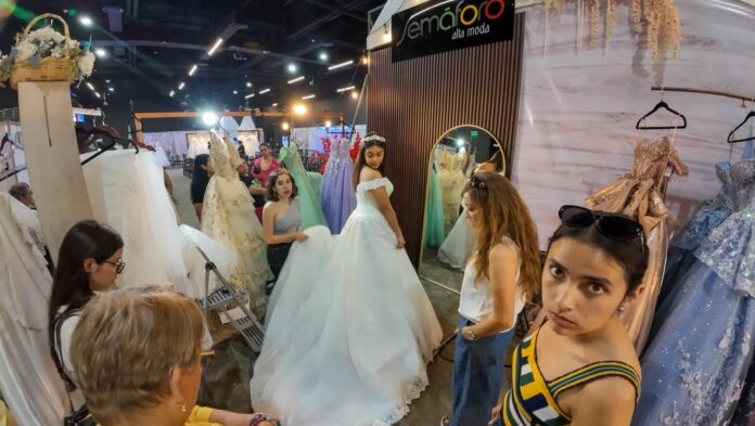 Entre vestidos y pasarelas, Ceconexpo reúne opciones para bodas y XV años Entre vestidos y pasarelas, Ceconexpo reúne opciones para bodas y XV años