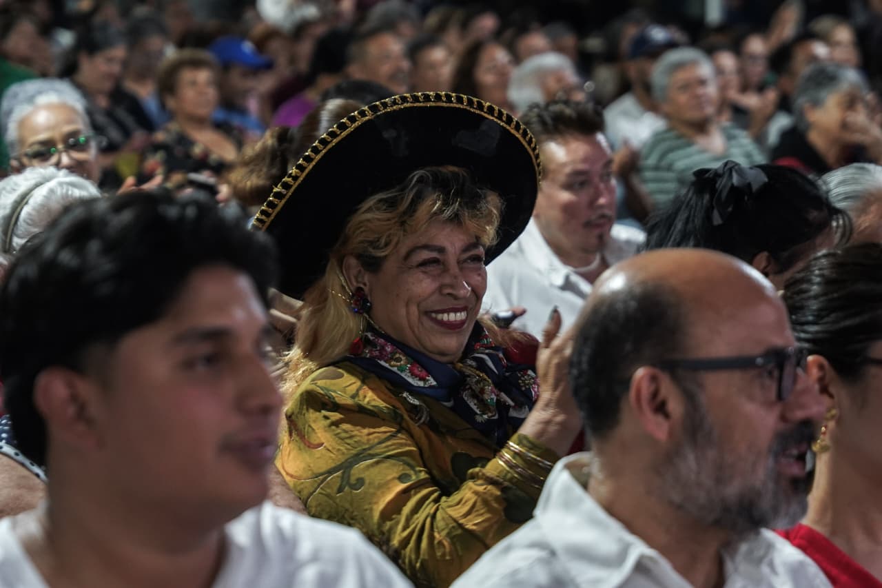 ¡Échale, mariachi! Plaza Valladolid se llena de música mexicana en la clausura del festival
