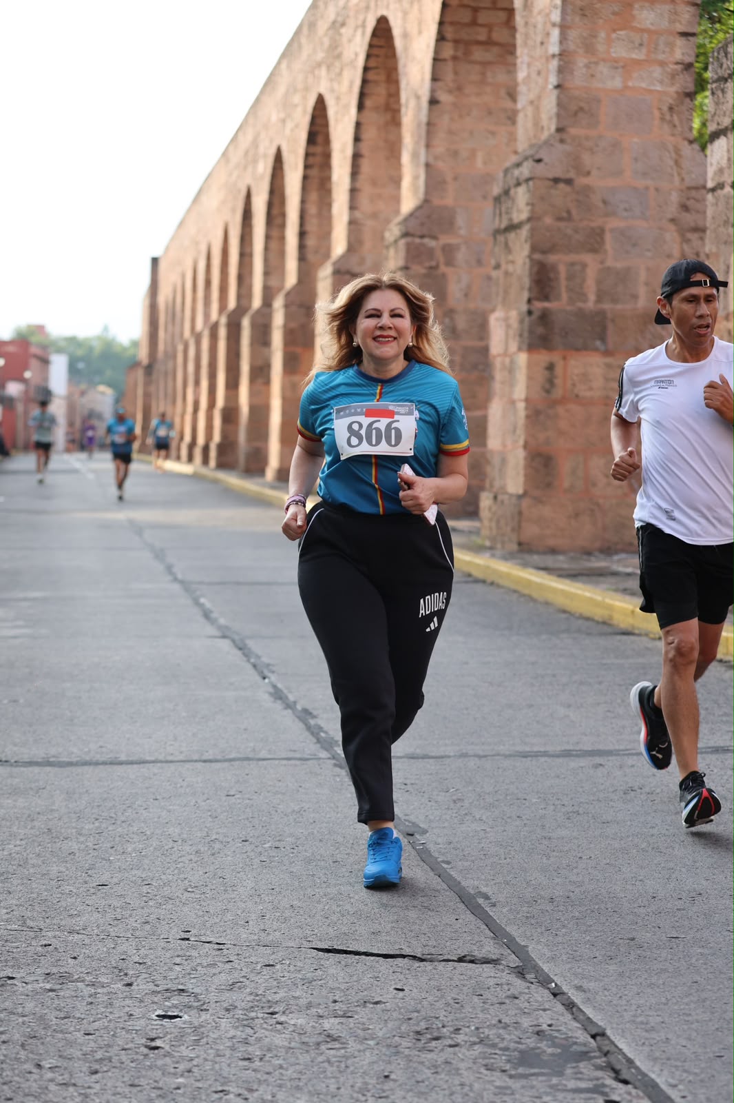 Policía Morelia reúne a más de 1,200 atletas en carrera solidaria