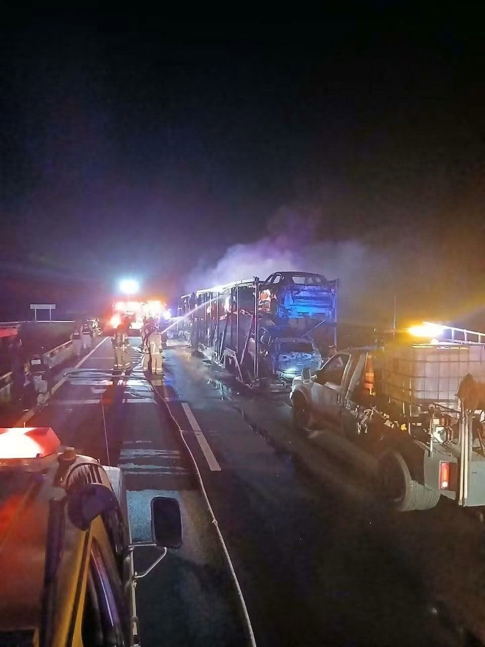 Jornada violenta y accidentes movilizan a autoridades en Michoacán