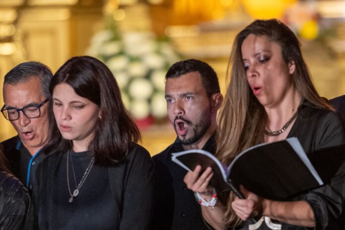 San Diego llenó de voces el recuerdo de Miguel Bernal Jiménez