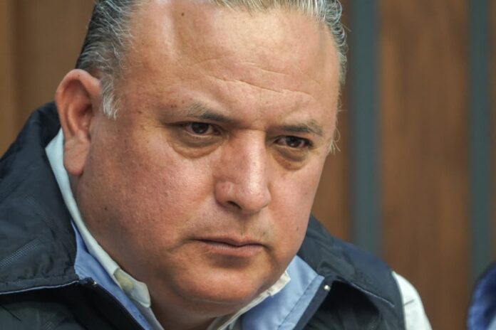 Alcalde de Zamora se fue “por la puerta chica”: Carlos Quintana