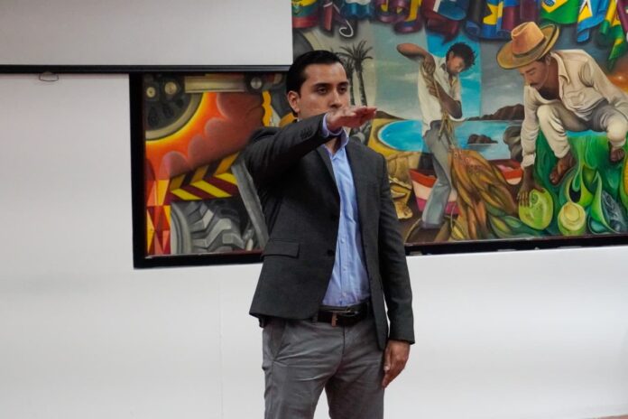 Rinde protesta Jorge Corona como juez cívico de Seguridad Municipal