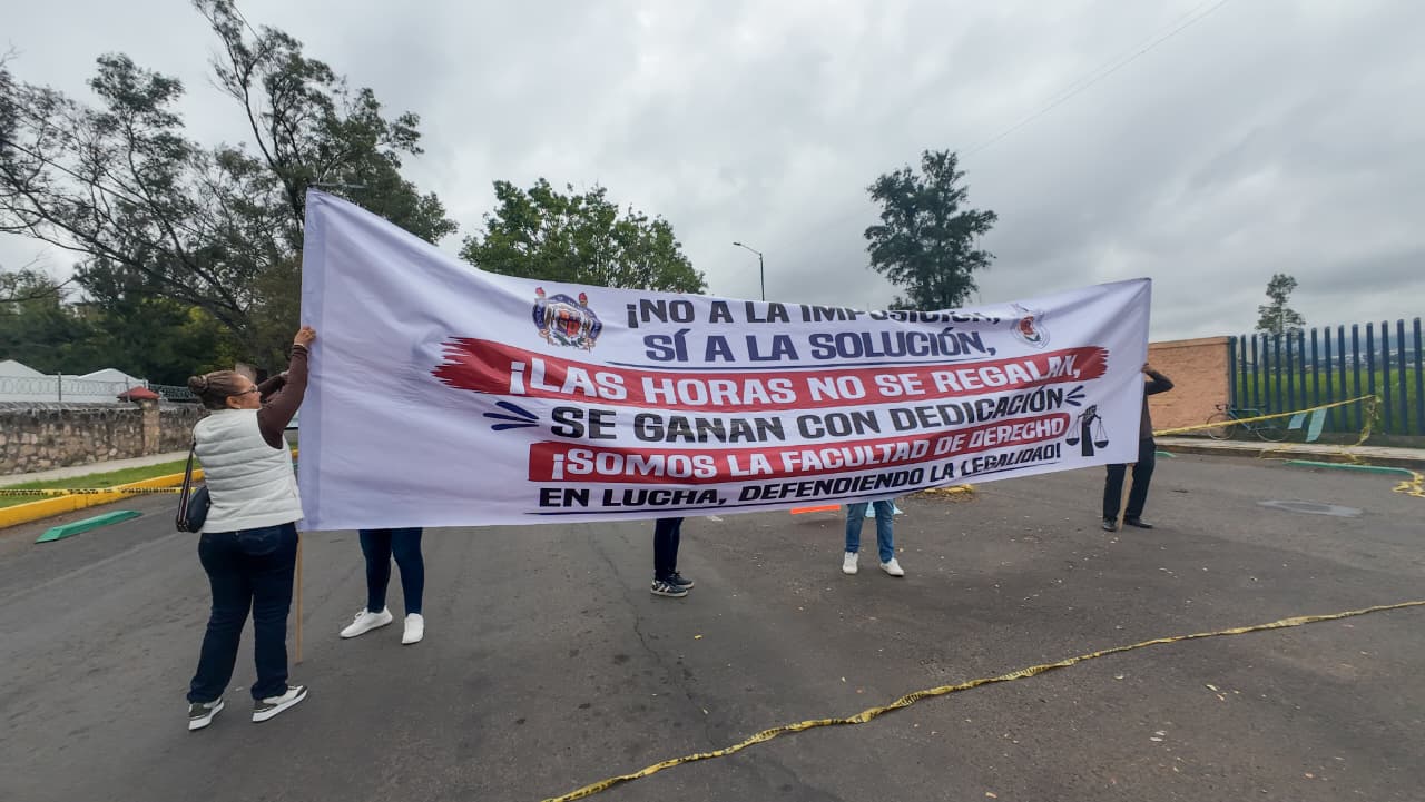 Entre reclamos y presencia de AROP, liberan calle J. Múgica