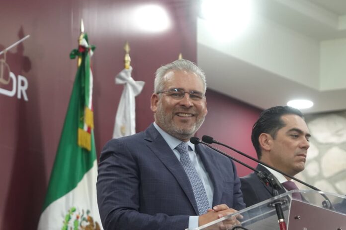 FNLS mantiene disputa por Plaza Melchor Ocampo; Bedolla afirma que hubo alternativas