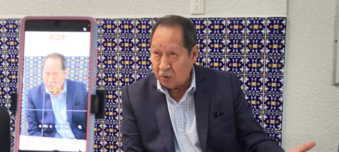 Leonel Godoy se registra para buscar la reelección; llama a preservar alianza con PT y PVEM