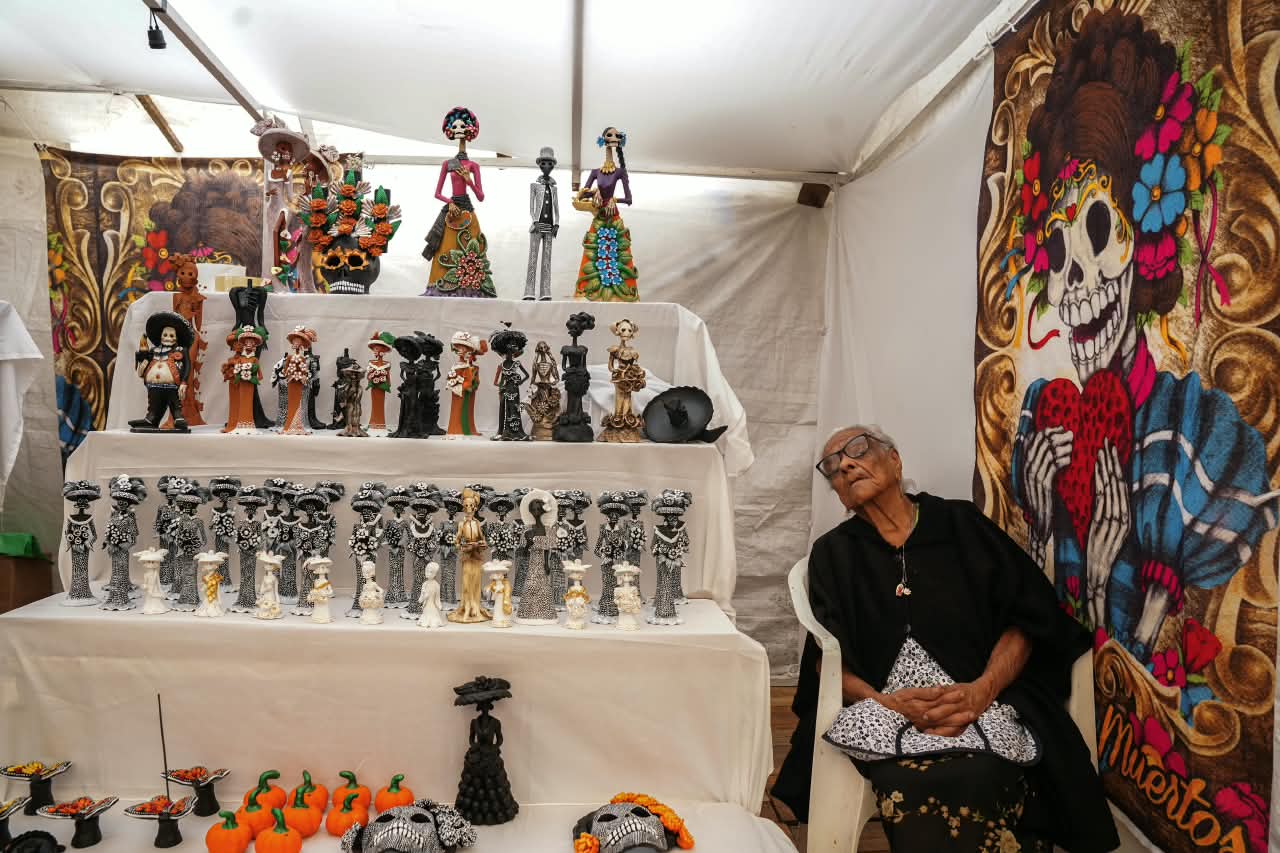 La fiesta de la Catrina sale del Centro: Capula recibe a miles de visitantes