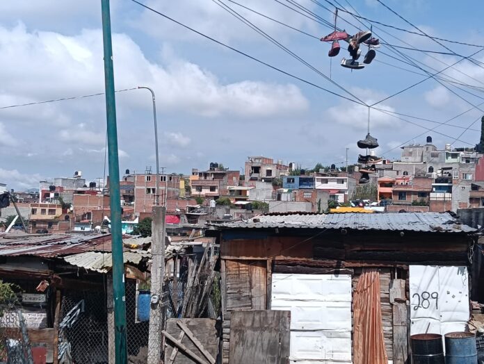 Hasta 800 pesos por una pipa de agua, la realidad de vecinos del Punhuato