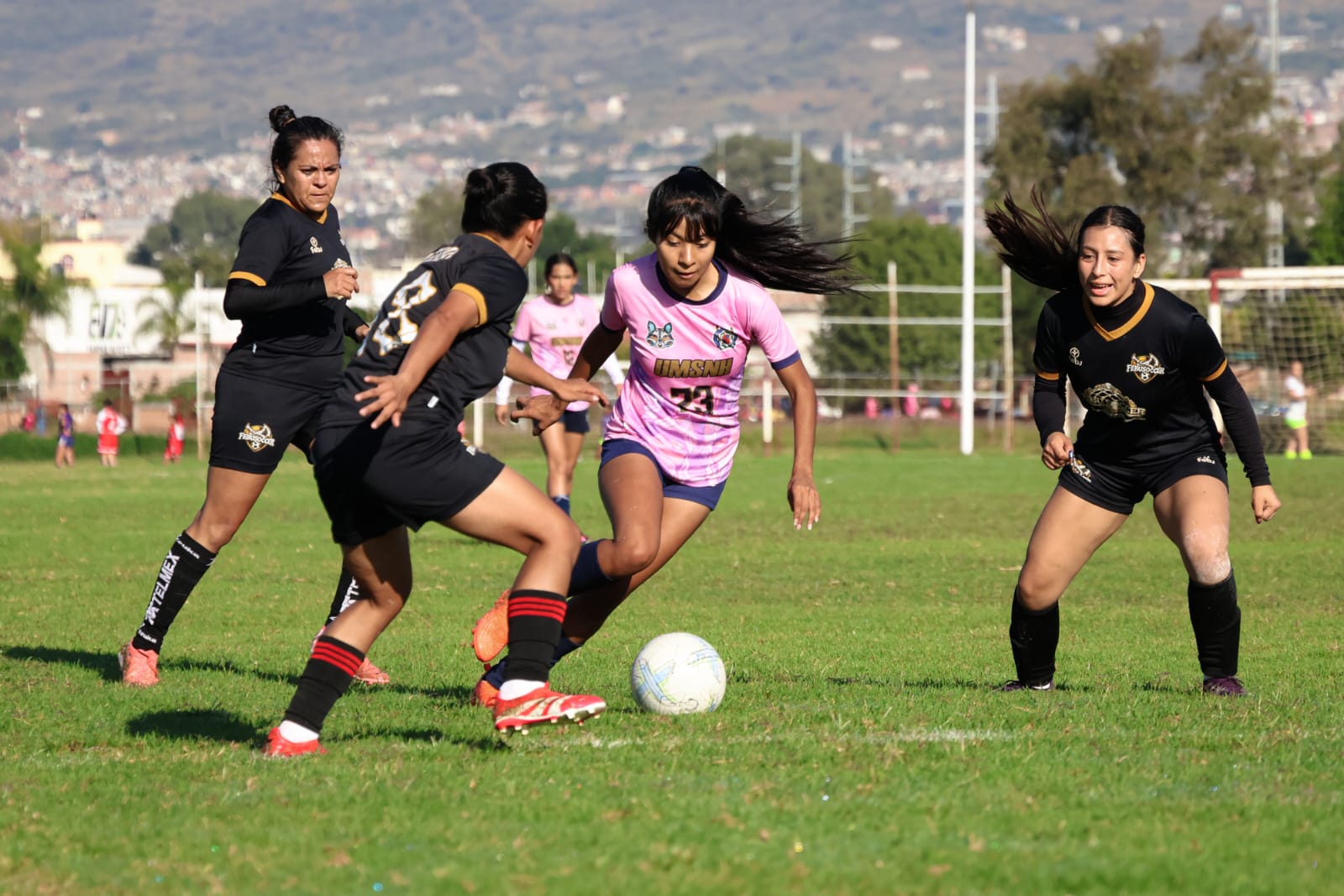 UMSNH femenil se corona en el Torneo de Verano de la Liga Municipal