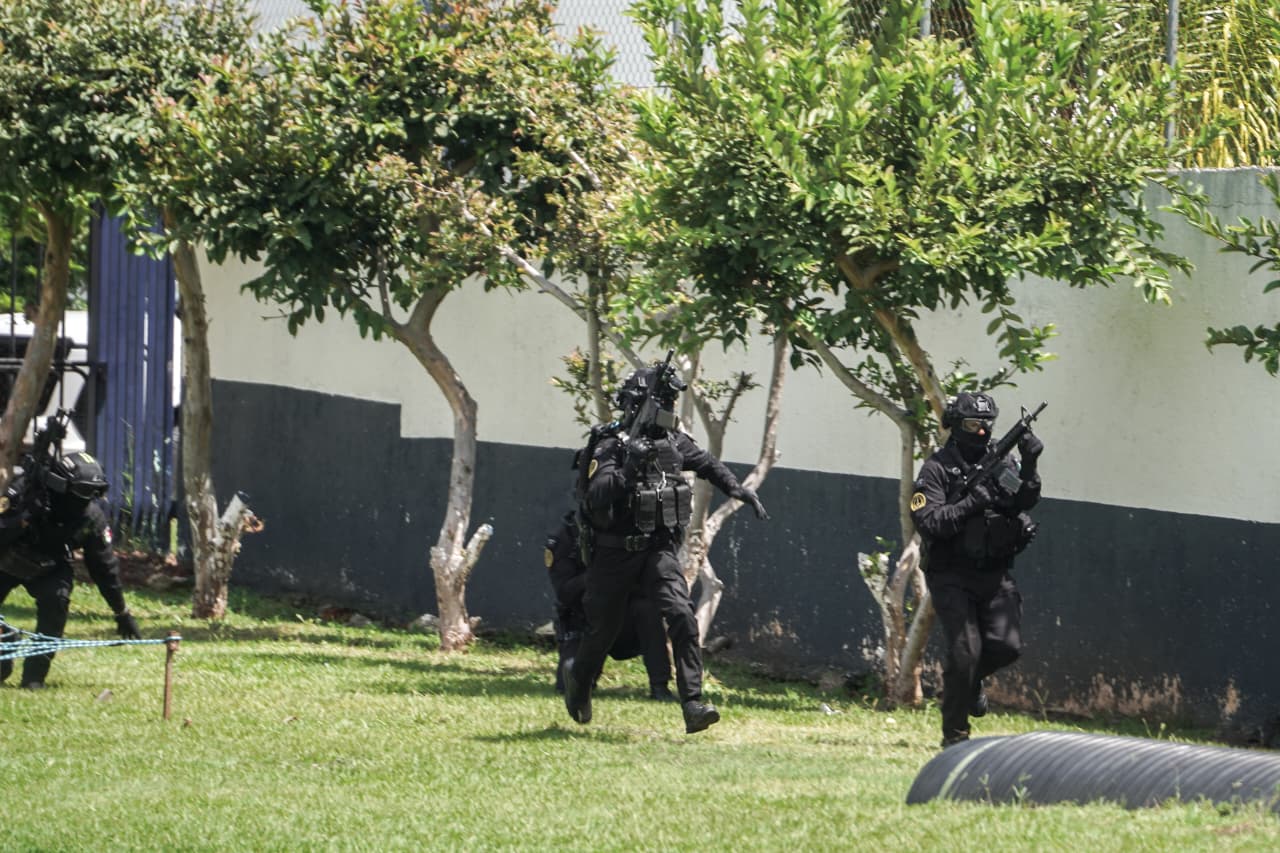 Guardia Civil presenta Grupo de Operaciones Especiales con 100 elementos capacitados