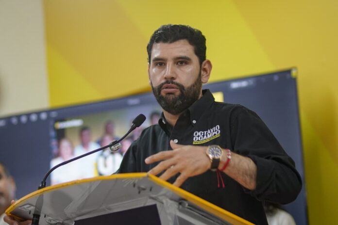 Octavio Ocampo pide a FGE agotar vías legales en asesinato de Carlos Manzo