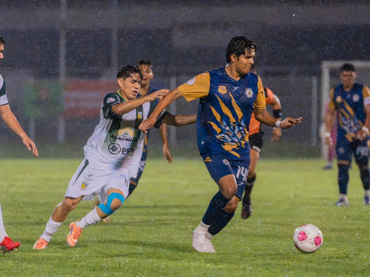 Los zorros de la UMSNH mantienen su paso perfecto