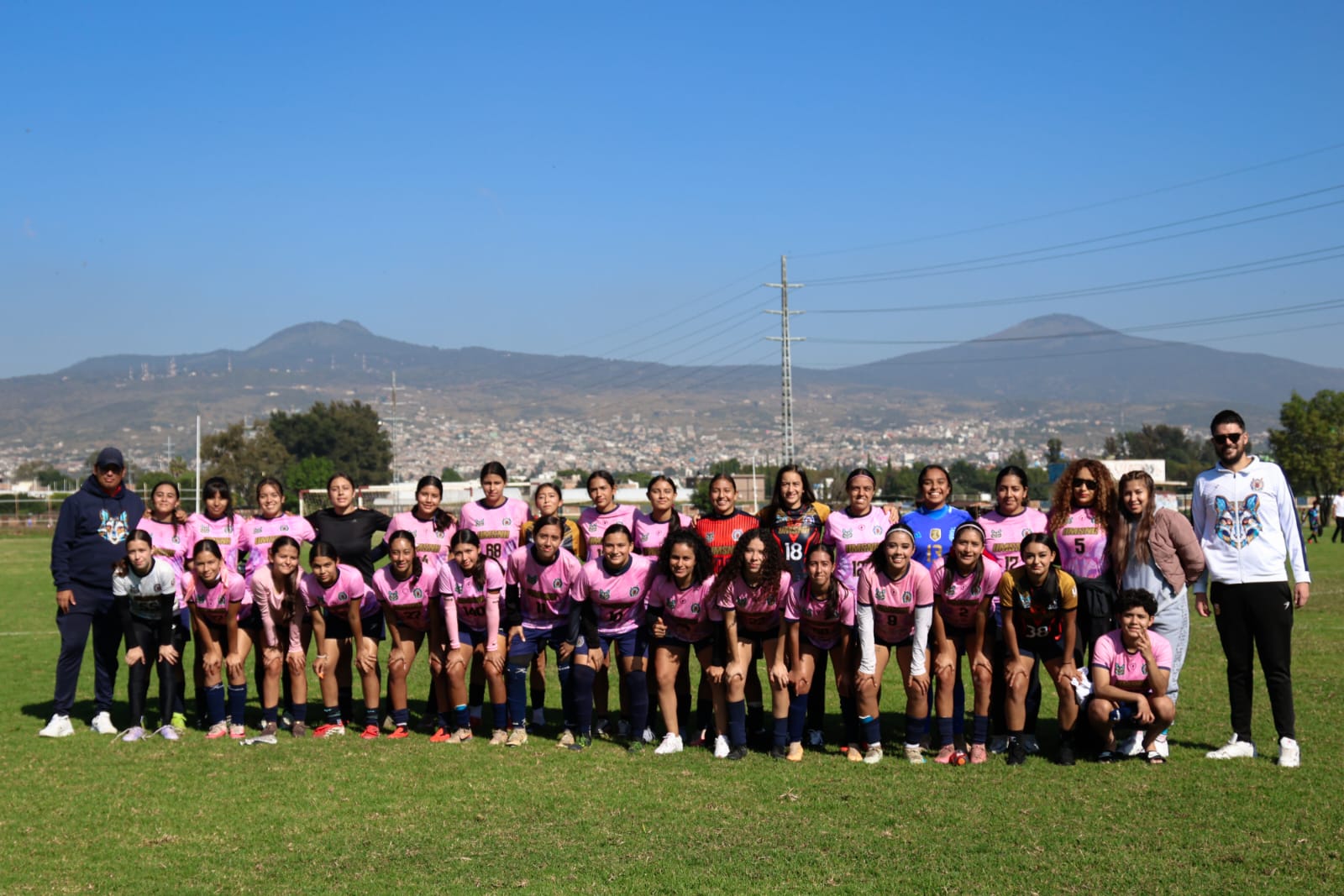 UMSNH femenil se corona en el Torneo de Verano de la Liga Municipal