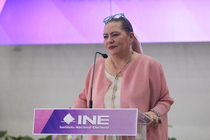 La sorpresiva renuncia de la consejera presidenta del INE