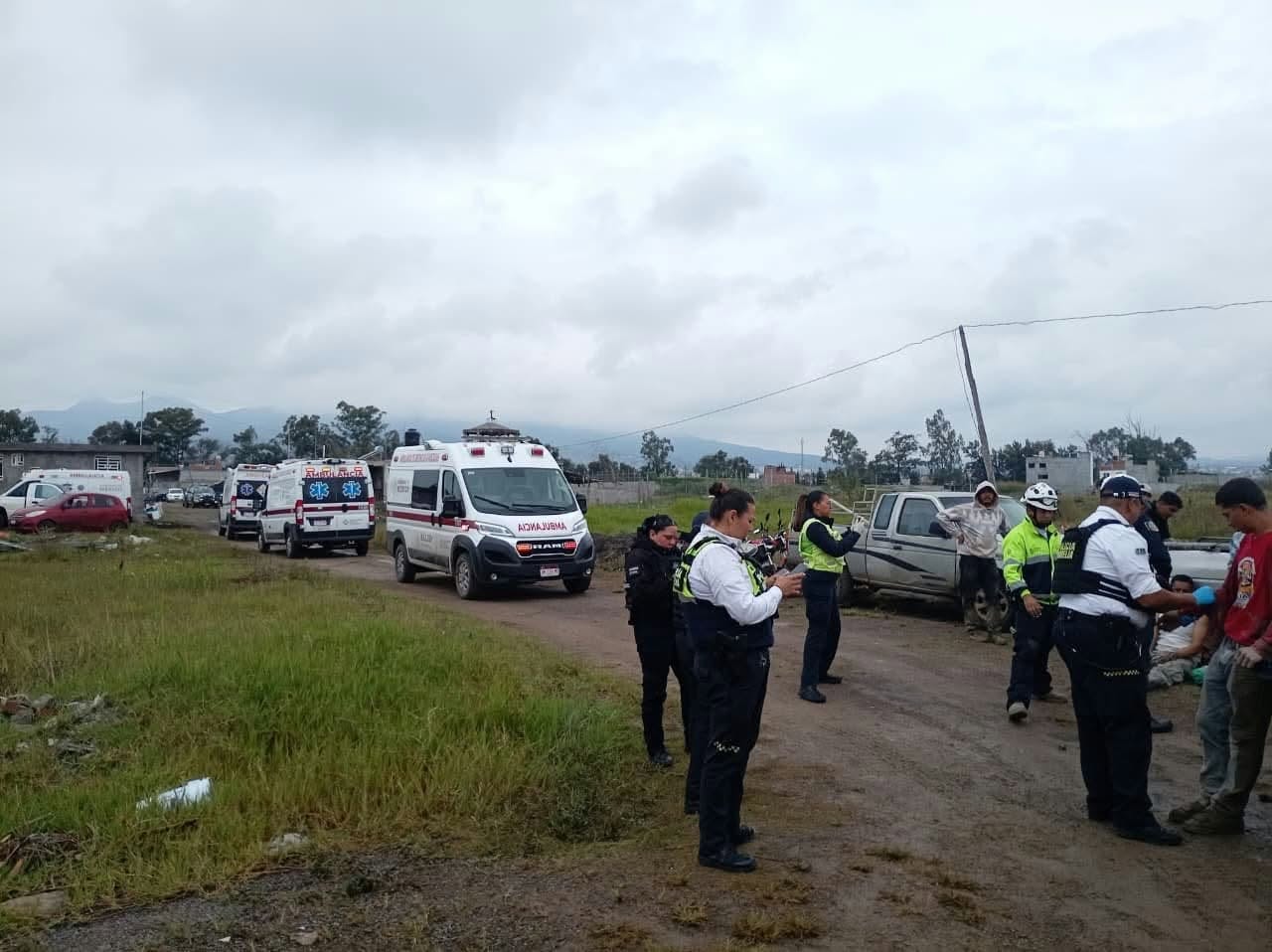 Colapso de losa deja 25 albañiles heridos al norte de Morelia