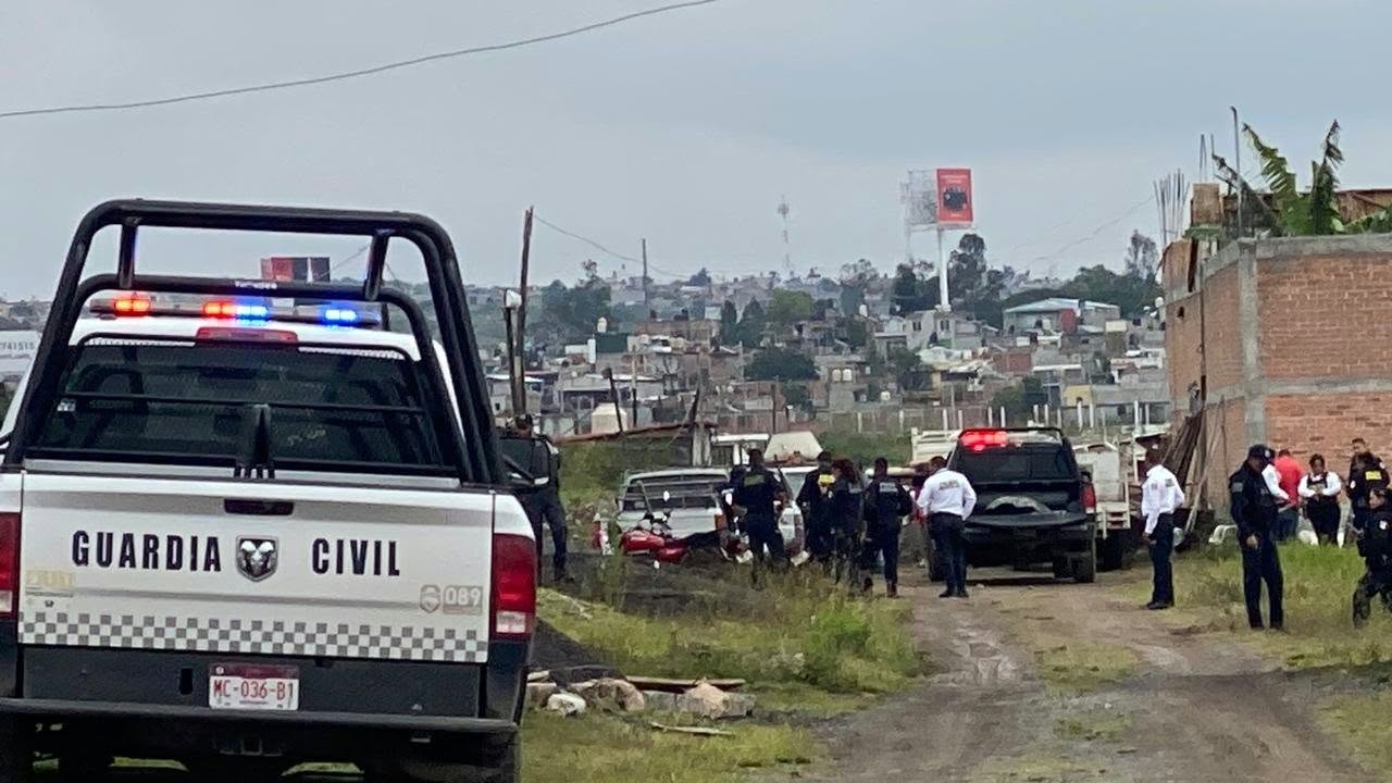 Colapso de losa deja 25 albañiles heridos al norte de Morelia