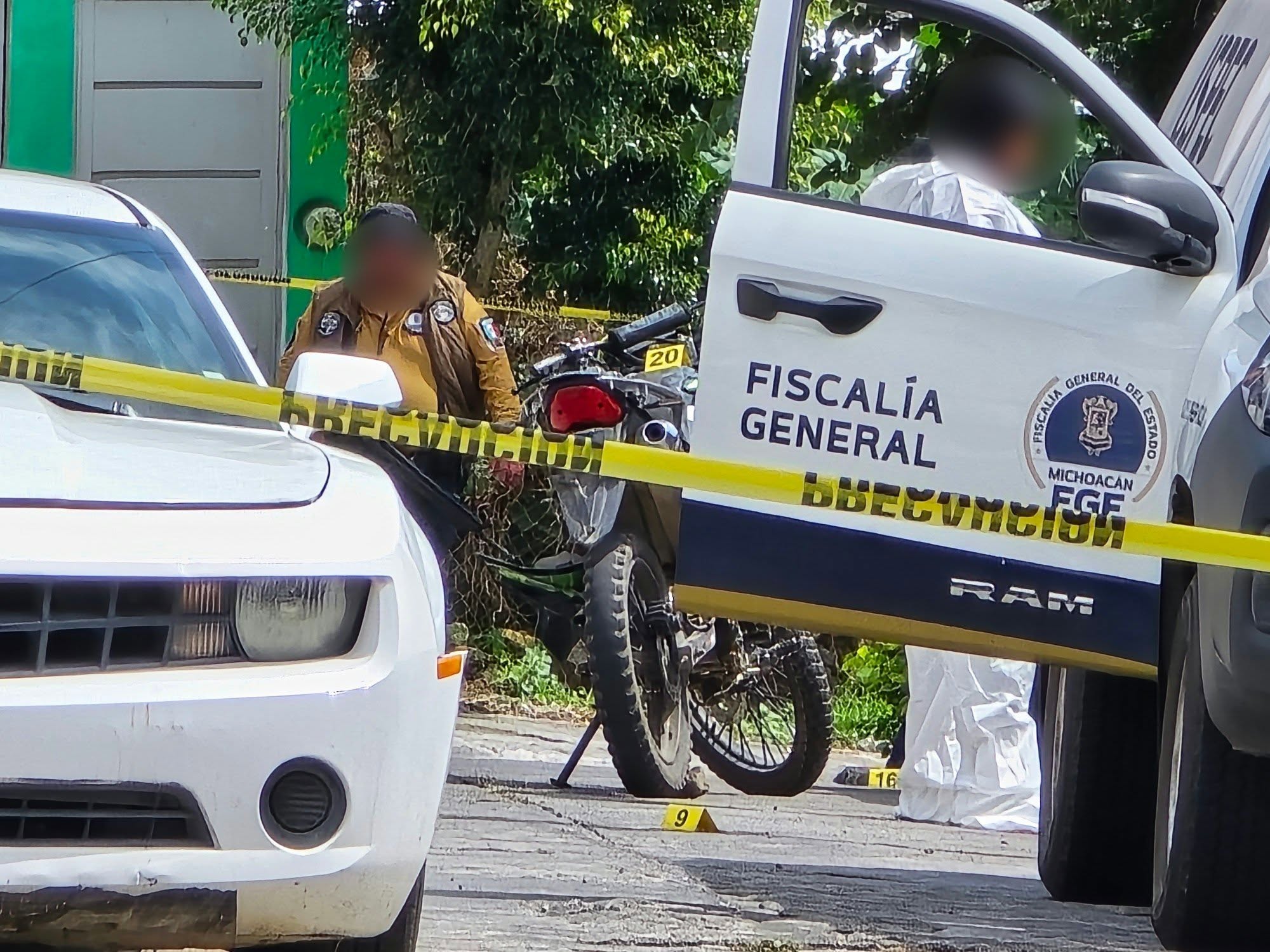Violencia y accidentes dejan un muerto en Morelia, ataques armados en Apatzingán