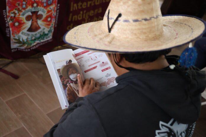 Michoacán, IEM en la feria de libro de Urandén
